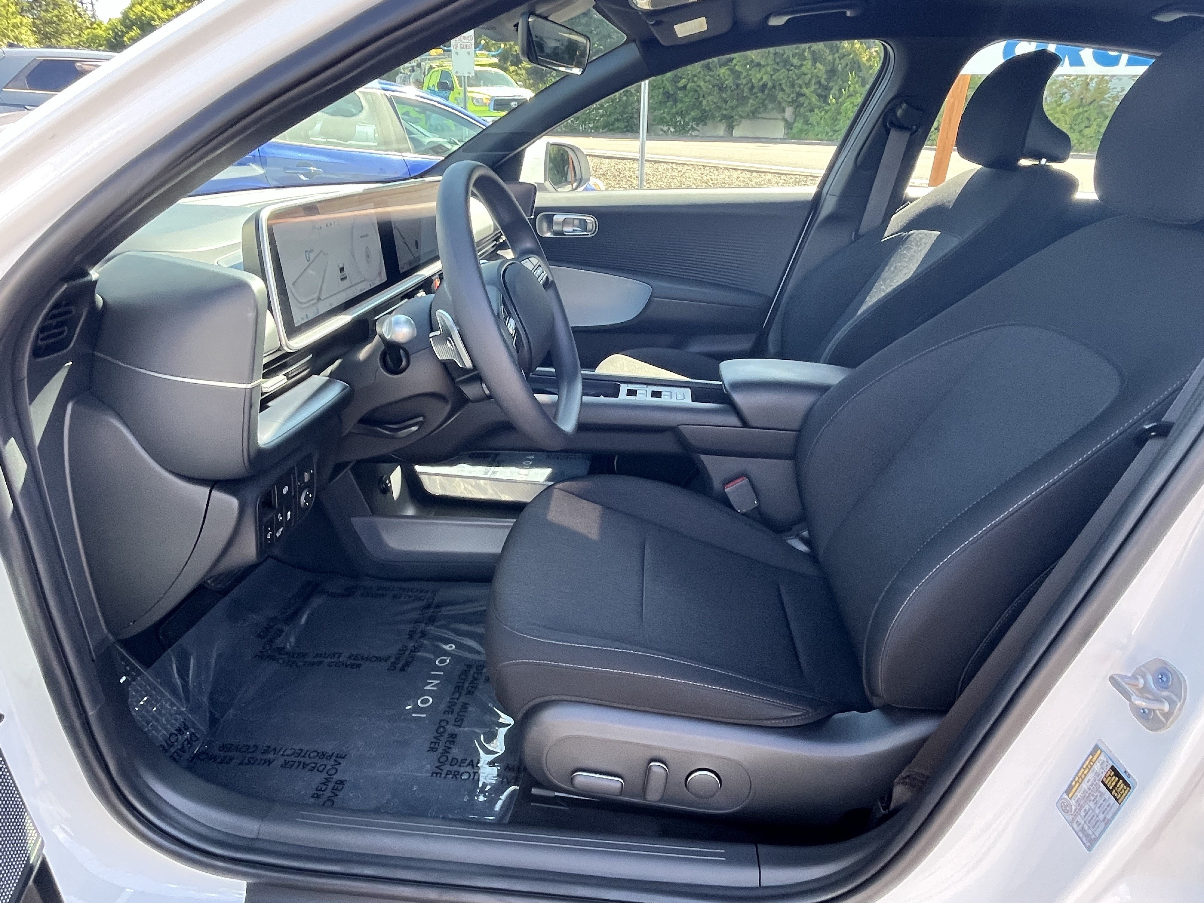 Certified 2025 Hyundai Ioniq 6 Limited RWD image 10