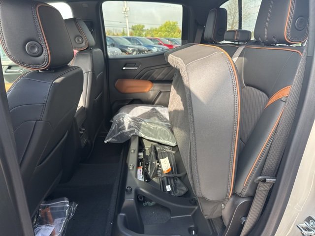 New 2026 GMC Canyon AT4 w/ AT4 Premium Package image 29
