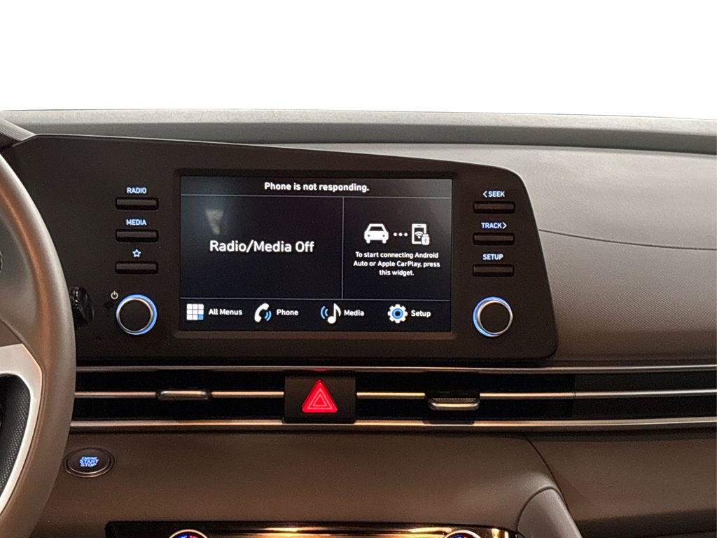 Certified 2025 Hyundai Elantra Sport image 17