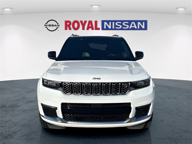 Used 2022 Jeep Grand Cherokee L Summit w/ Advanced Protech Group IV image 2