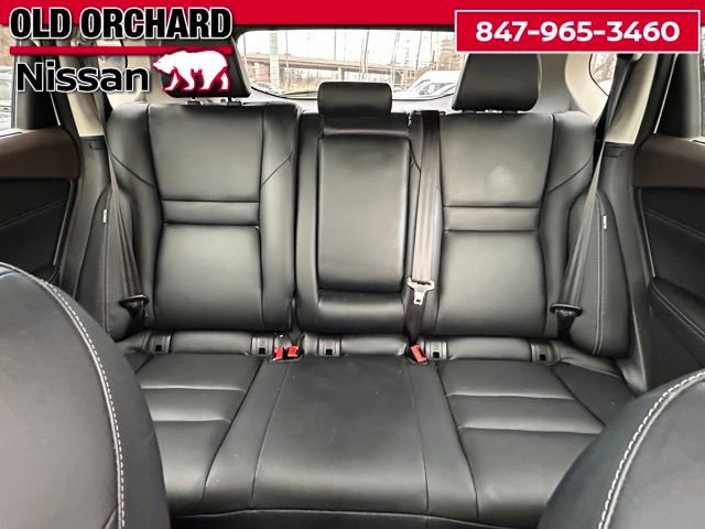 Used 2023 Nissan Rogue SL w/ SL Premium Package image 12