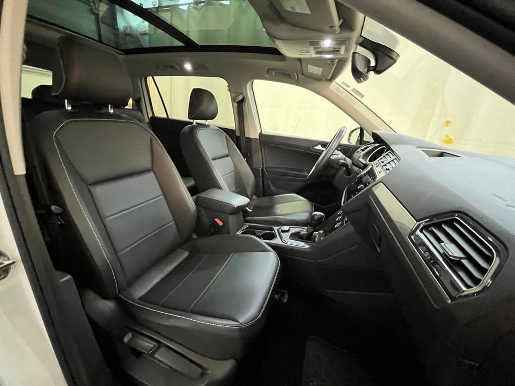 Certified 2021 Volkswagen Tiguan SE AWD/4WD image 13