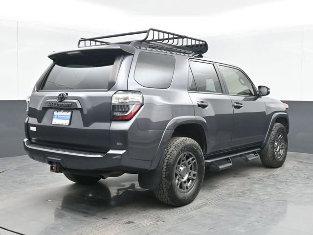 Used 2020 Toyota 4Runner Venture w/ Moonroof Package image 10