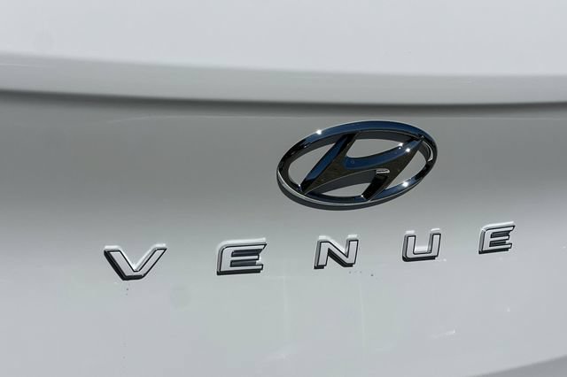 New 2026 Hyundai Venue SEL FWD image 8