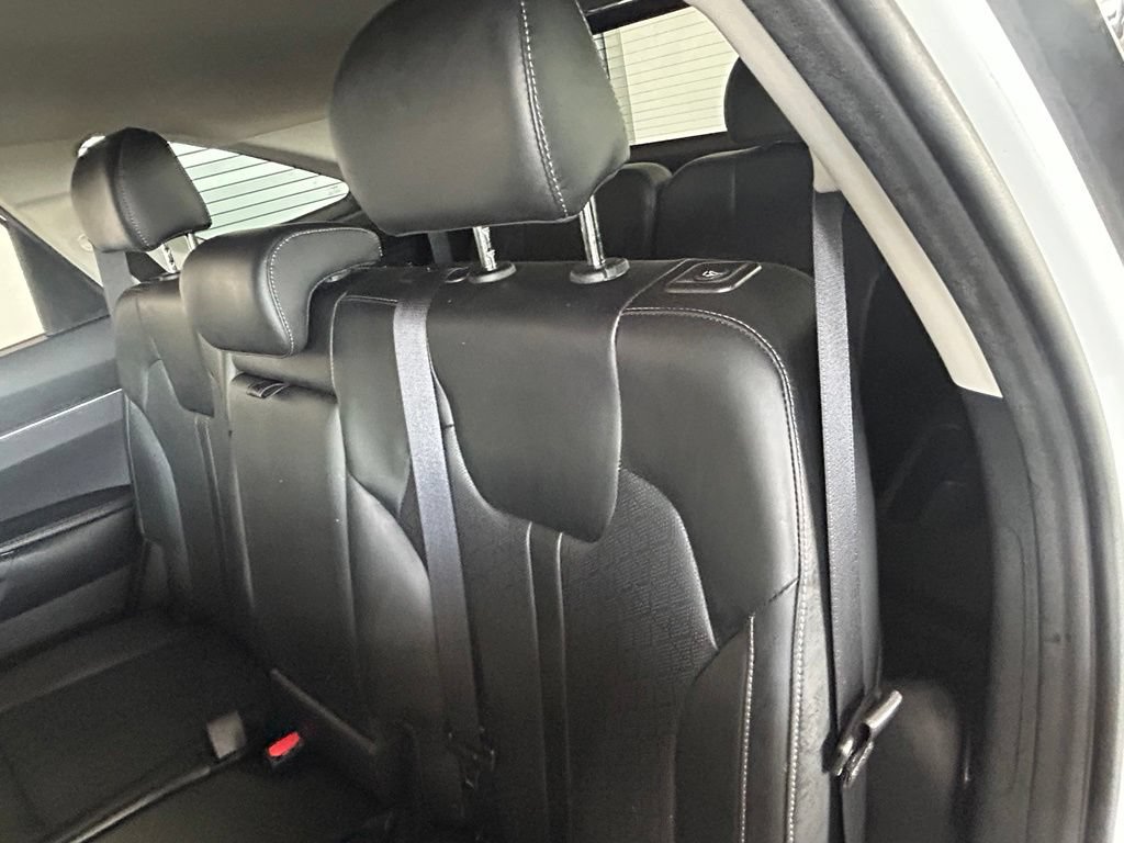 Used 2023 Kia Sorento S AWD/4WD image 47