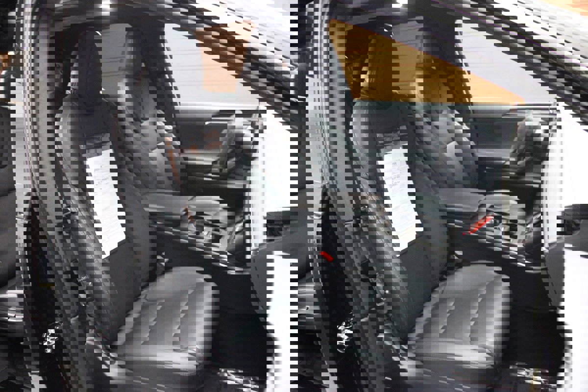 Used 2023 Tesla Model X image 31