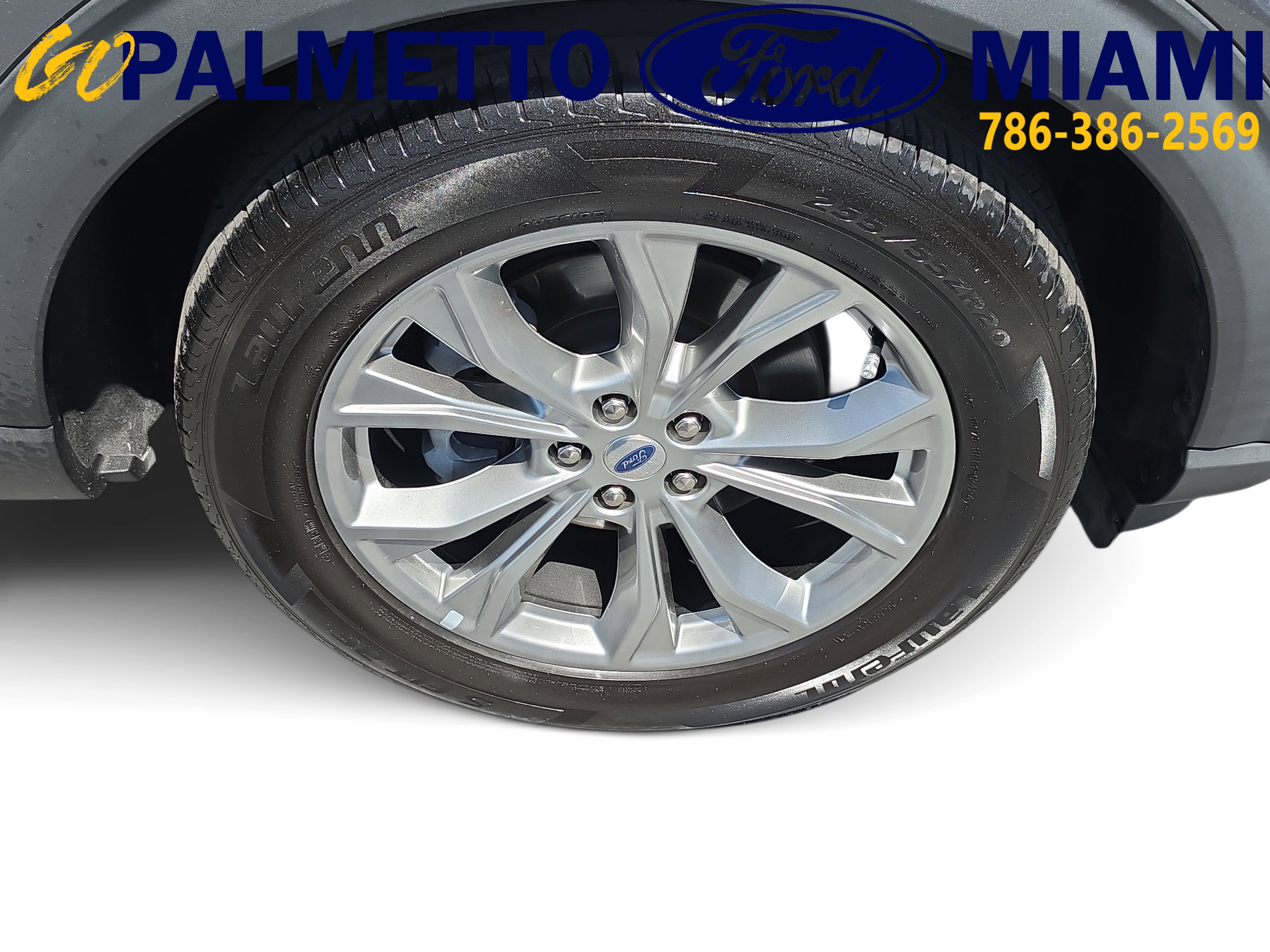 Used 2022 Ford Explorer XLT w/ Equipment Group 202A RWD image 8