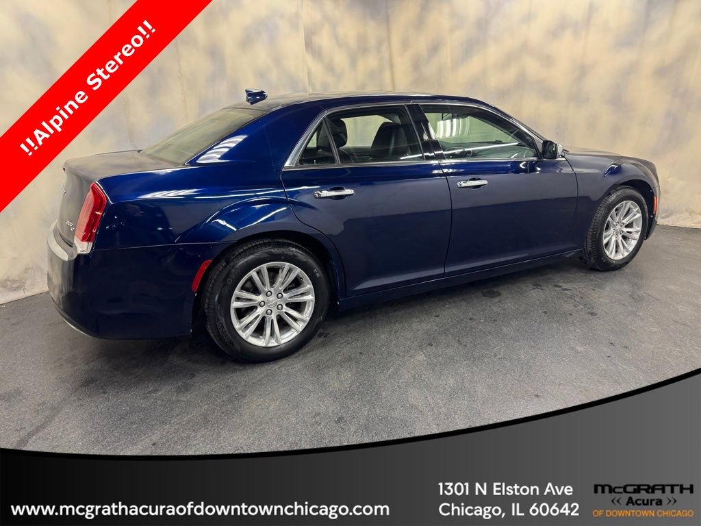 Used 2015 Chrysler 300 C image 10