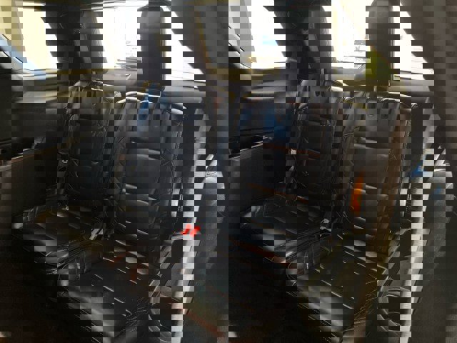 Used 2019 Ford Explorer Platinum image 12