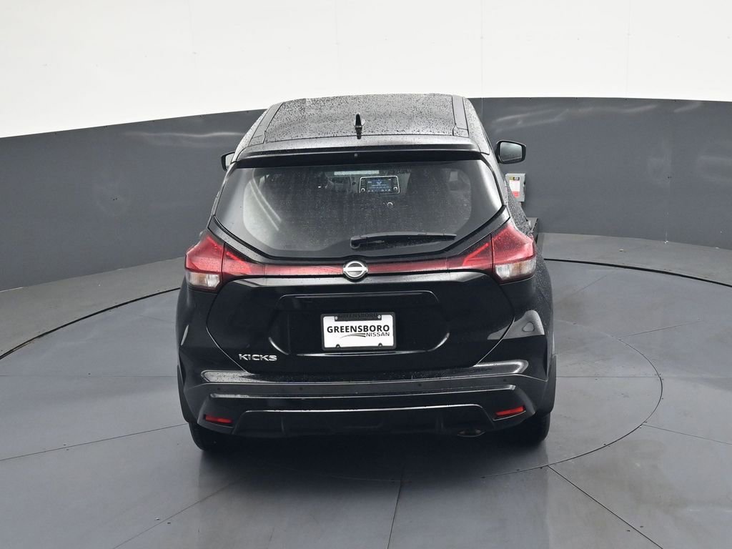 Used 2023 Nissan Kicks S FWD image 31