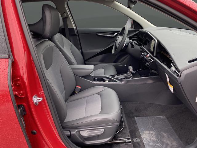 New 2026 Kia Niro EX image 33