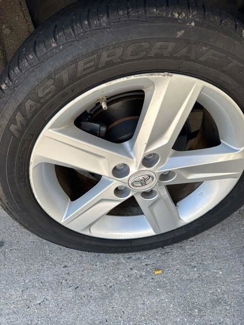 Used 2013 Toyota Camry SE image 31