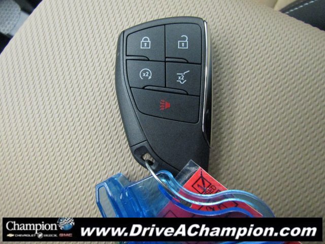 Certified 2026 Chevrolet Equinox ACTIV w/ LPO, Floor Liner Package image 8