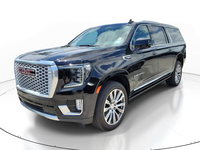 Used 2022 GMC Yukon XL Denali AWD/4WD image 4