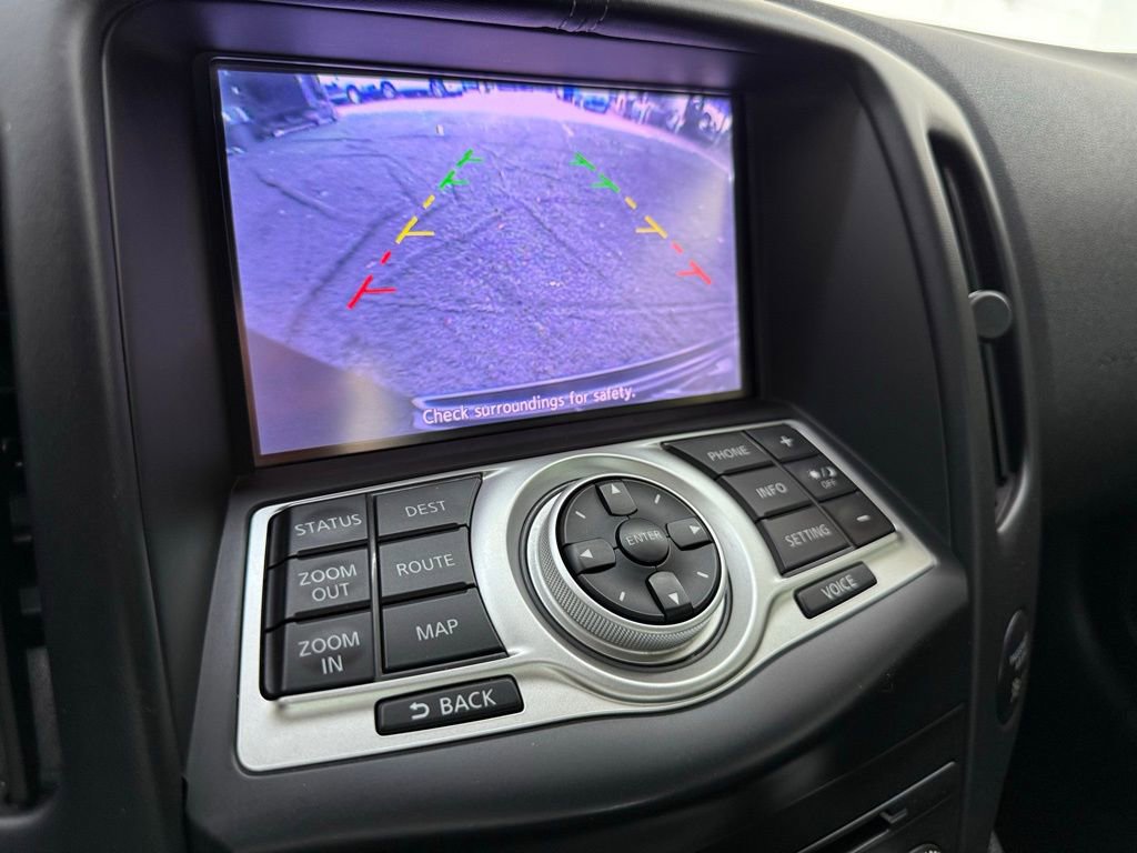 Used 2017 Nissan 370Z w/ Sport Package image 38