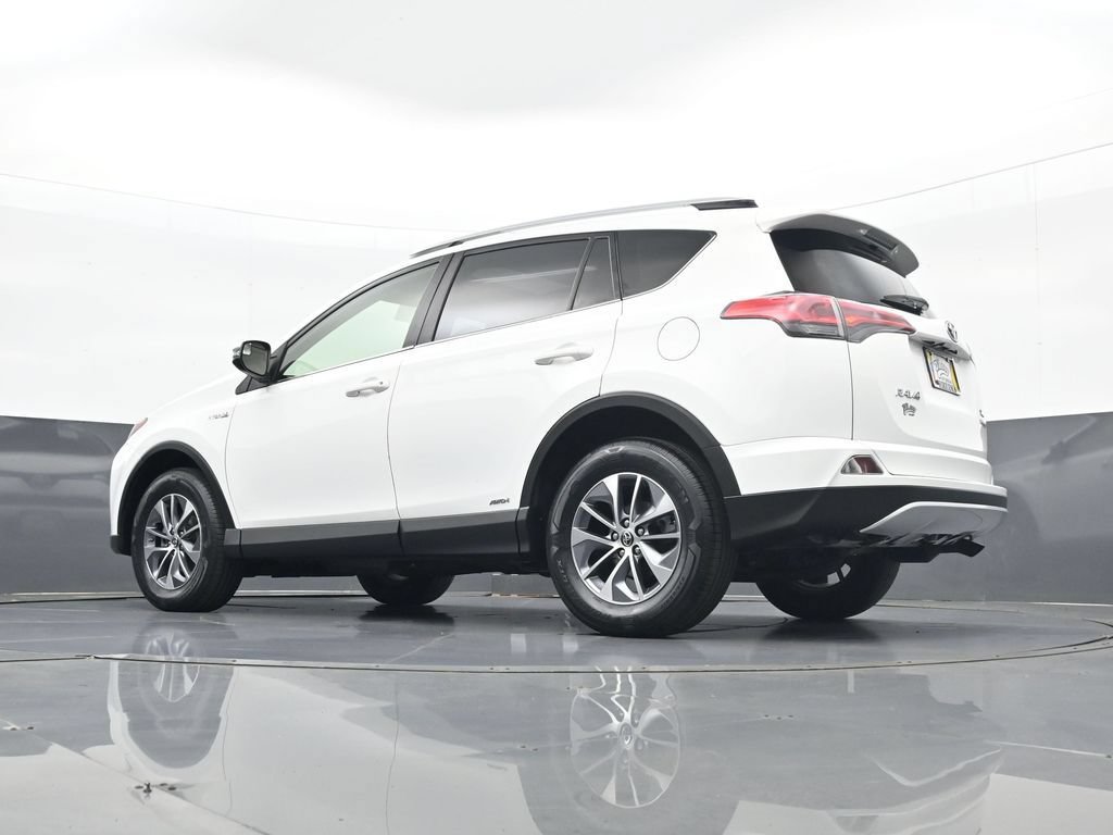 Used 2016 Toyota RAV4 XLE AWD/4WD image 27