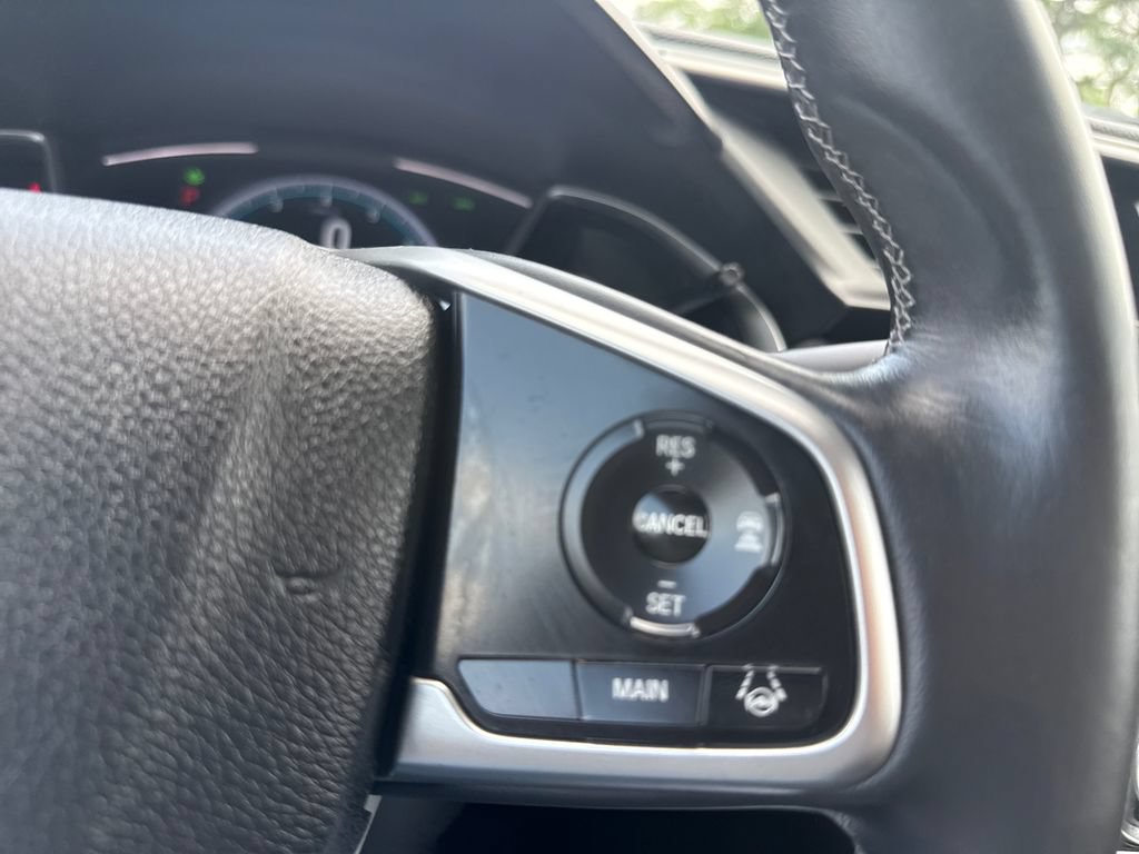 Used 2017 Honda Civic Touring image 26