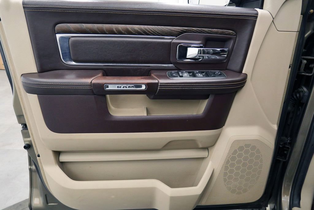 Used 2014 RAM 3500 Laramie Longhorn image 13