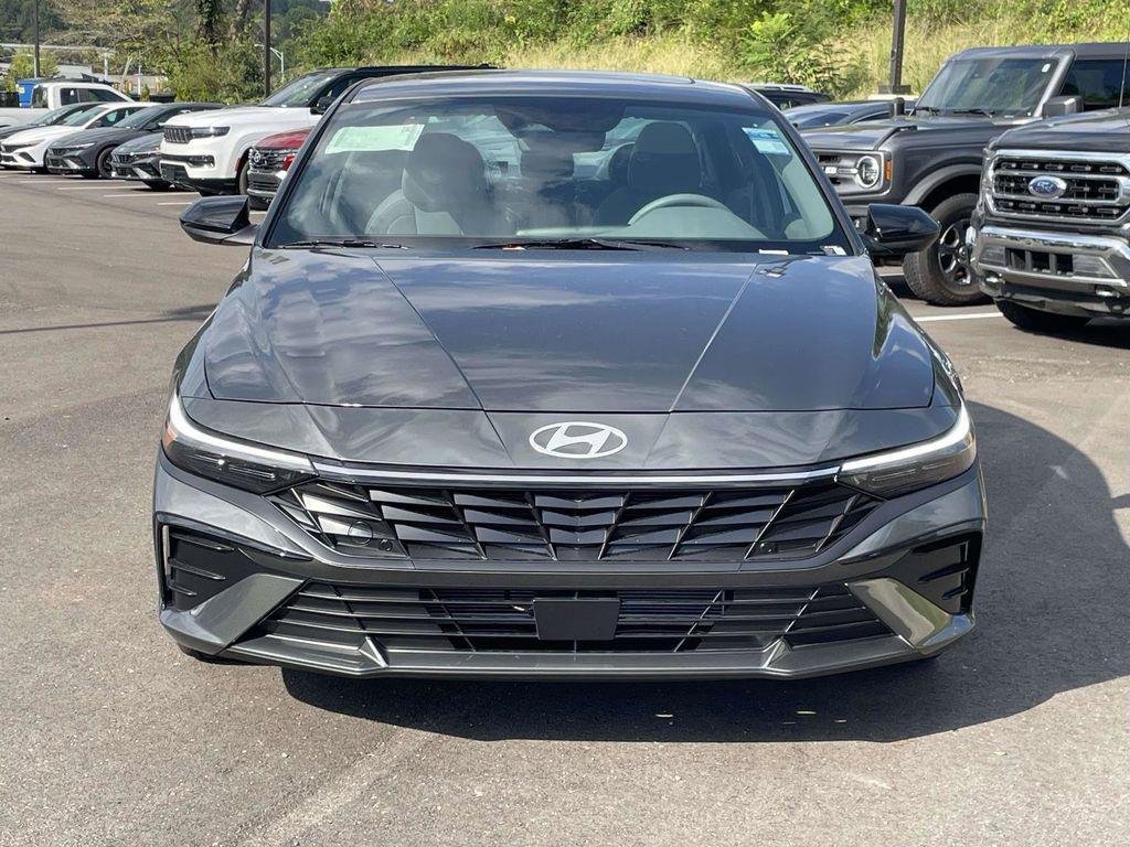 New 2026 Hyundai Elantra SEL Sport Premium FWD image 31