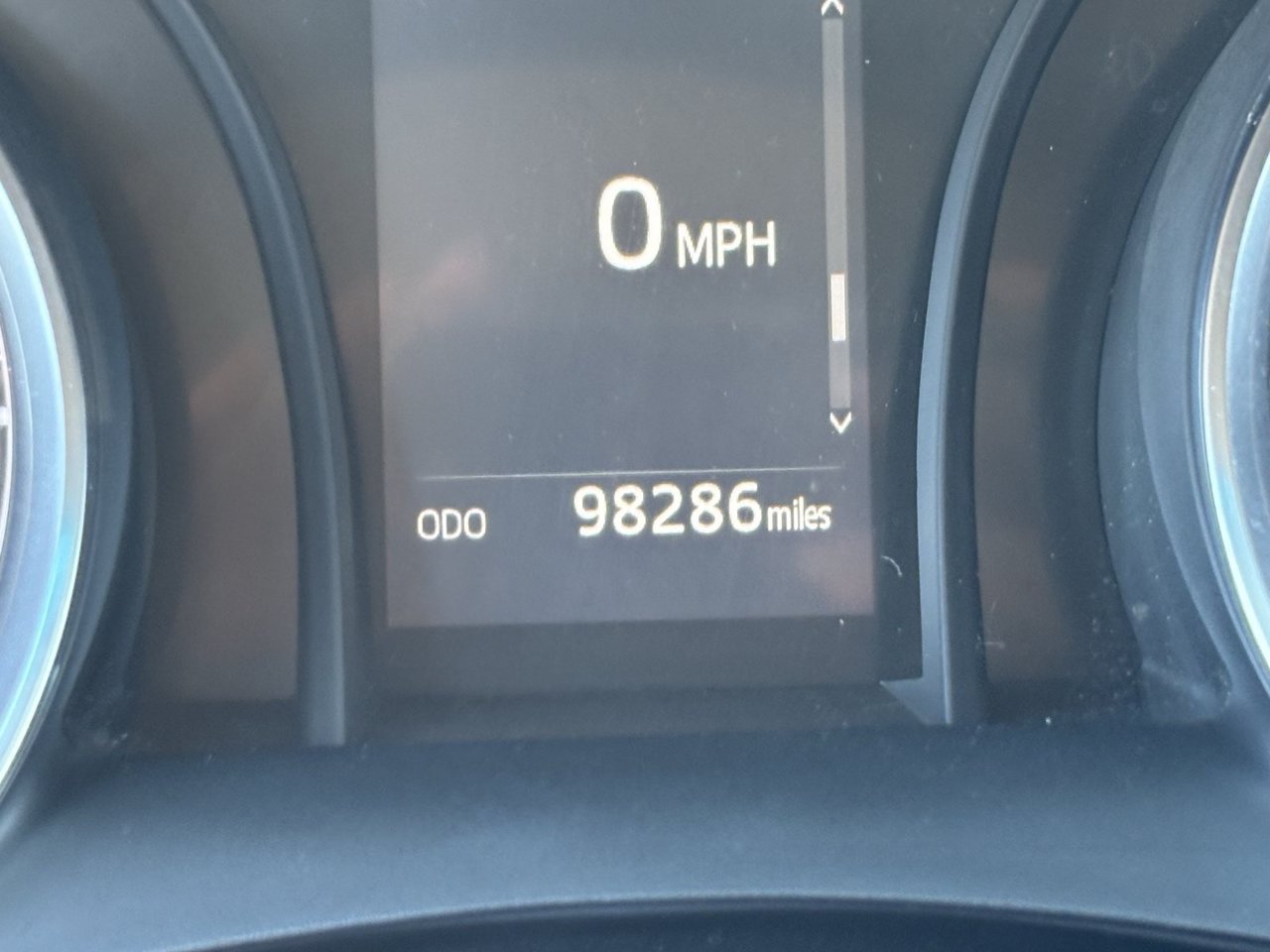 Used 2018 Toyota Camry LE FWD image 28