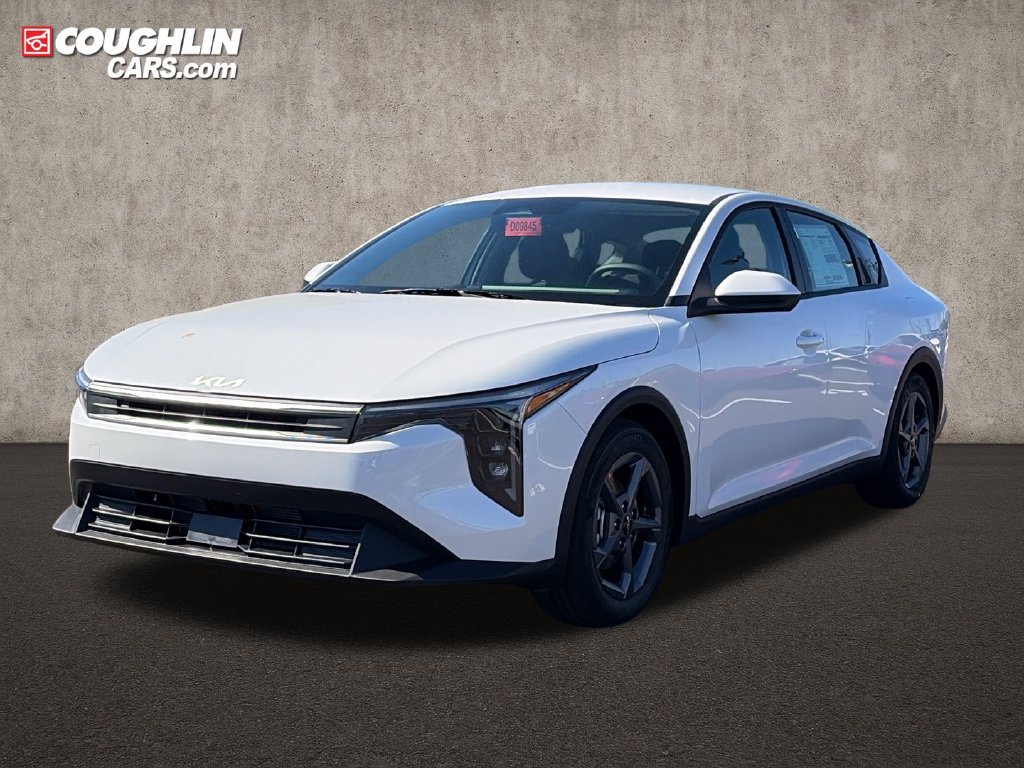 New 2026 Kia K4 FWD image 3