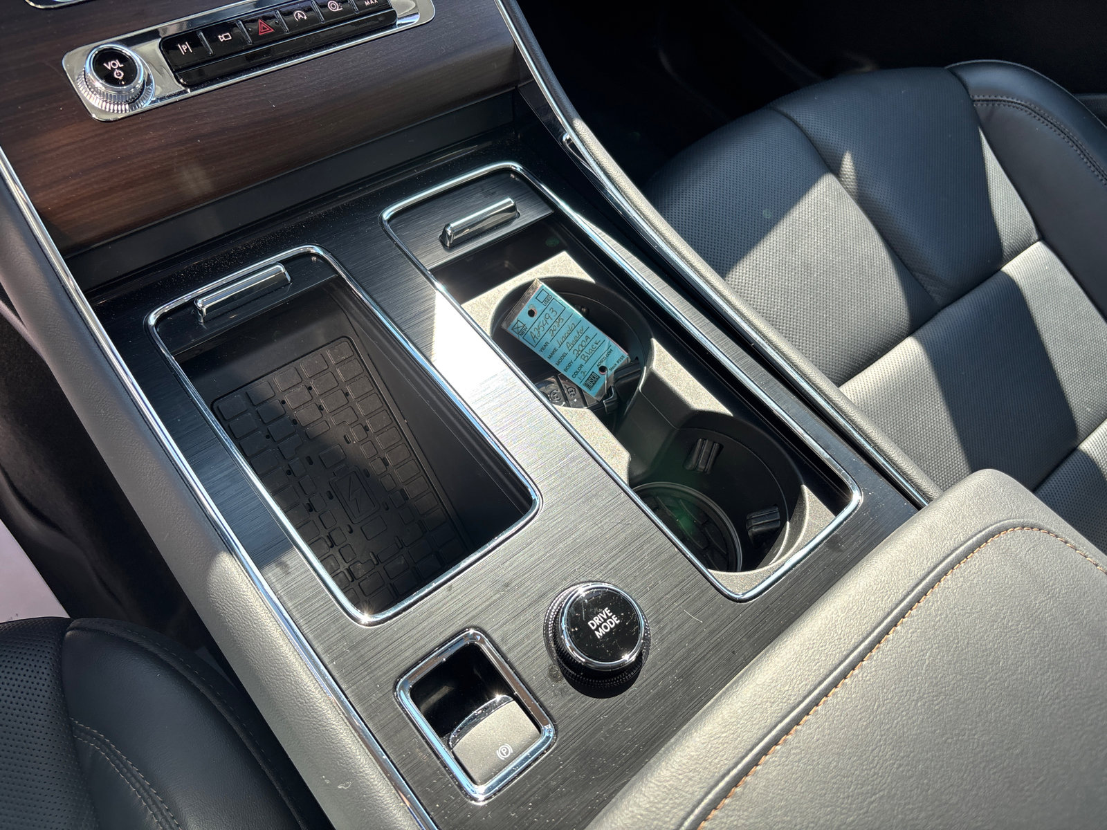 New 2025 Lincoln Aviator Reserve w/ Illumination Package image 24