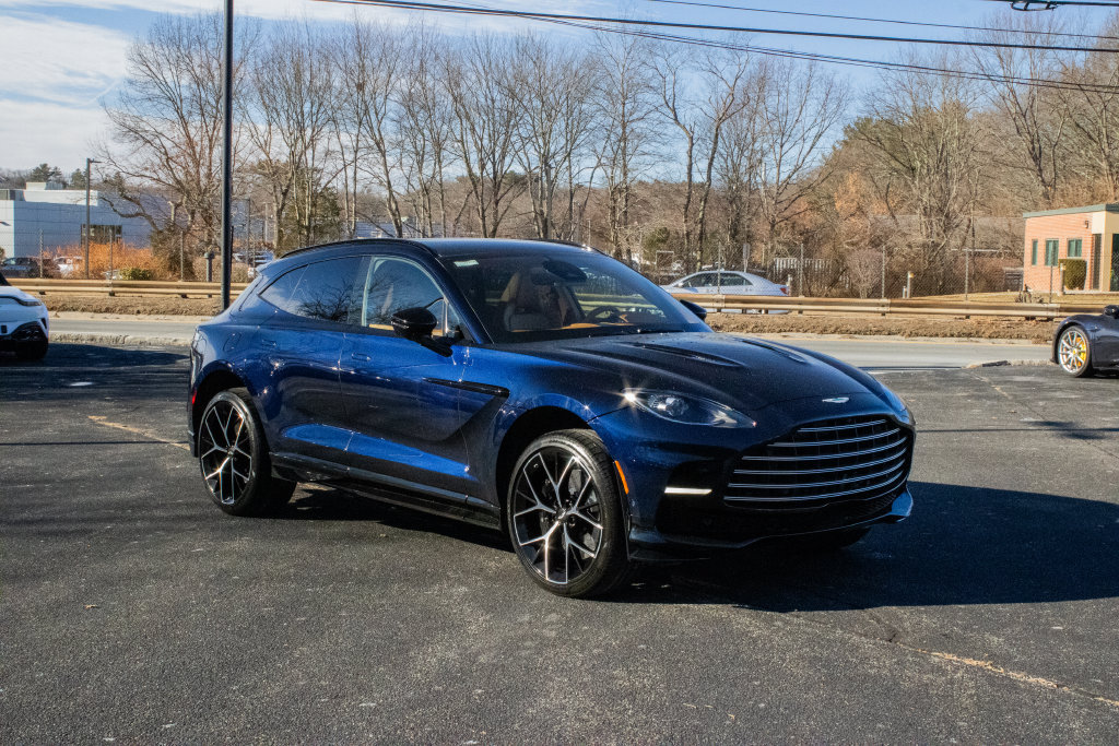 New 2026 Aston Martin DBX 707