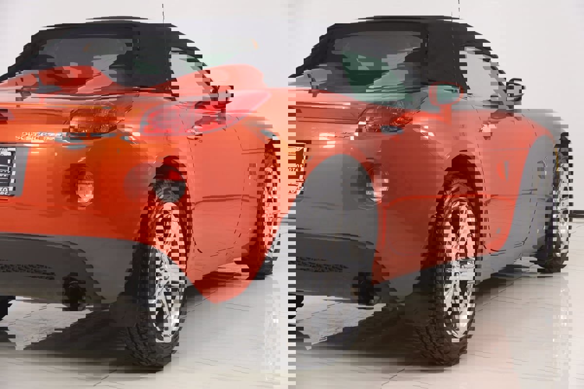 Used 2008 Pontiac Solstice GXP w/ Premium Package image 39