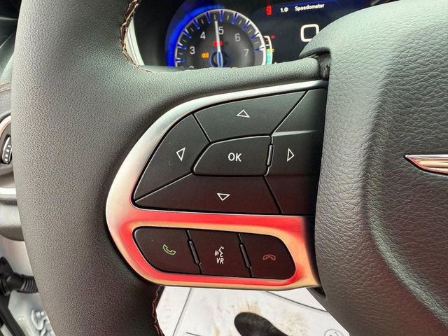 New 2026 Chrysler Pacifica Pinnacle image 23