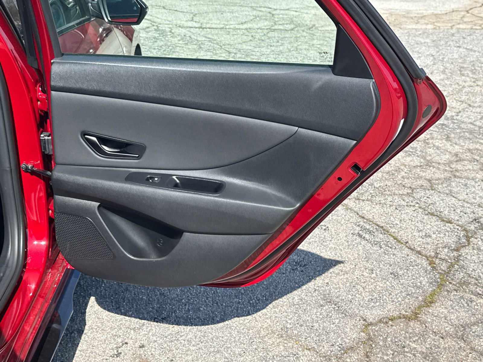 New 2026 Hyundai Elantra N Line FWD image 17