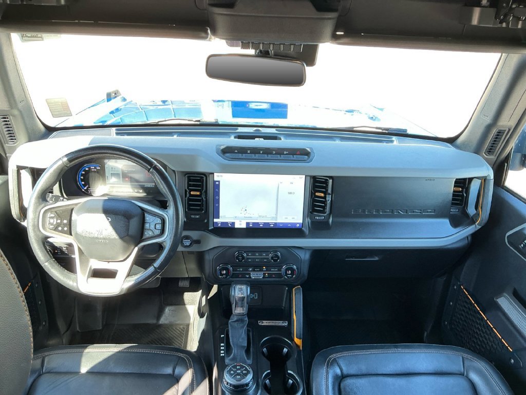 Used 2023 Ford Bronco Badlands w/ Sasquatch Package AWD/4WD image 17