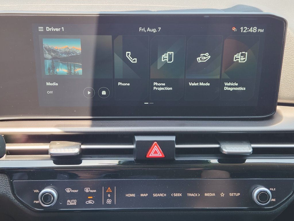 New 2026 Kia Sportage EX FWD image 12
