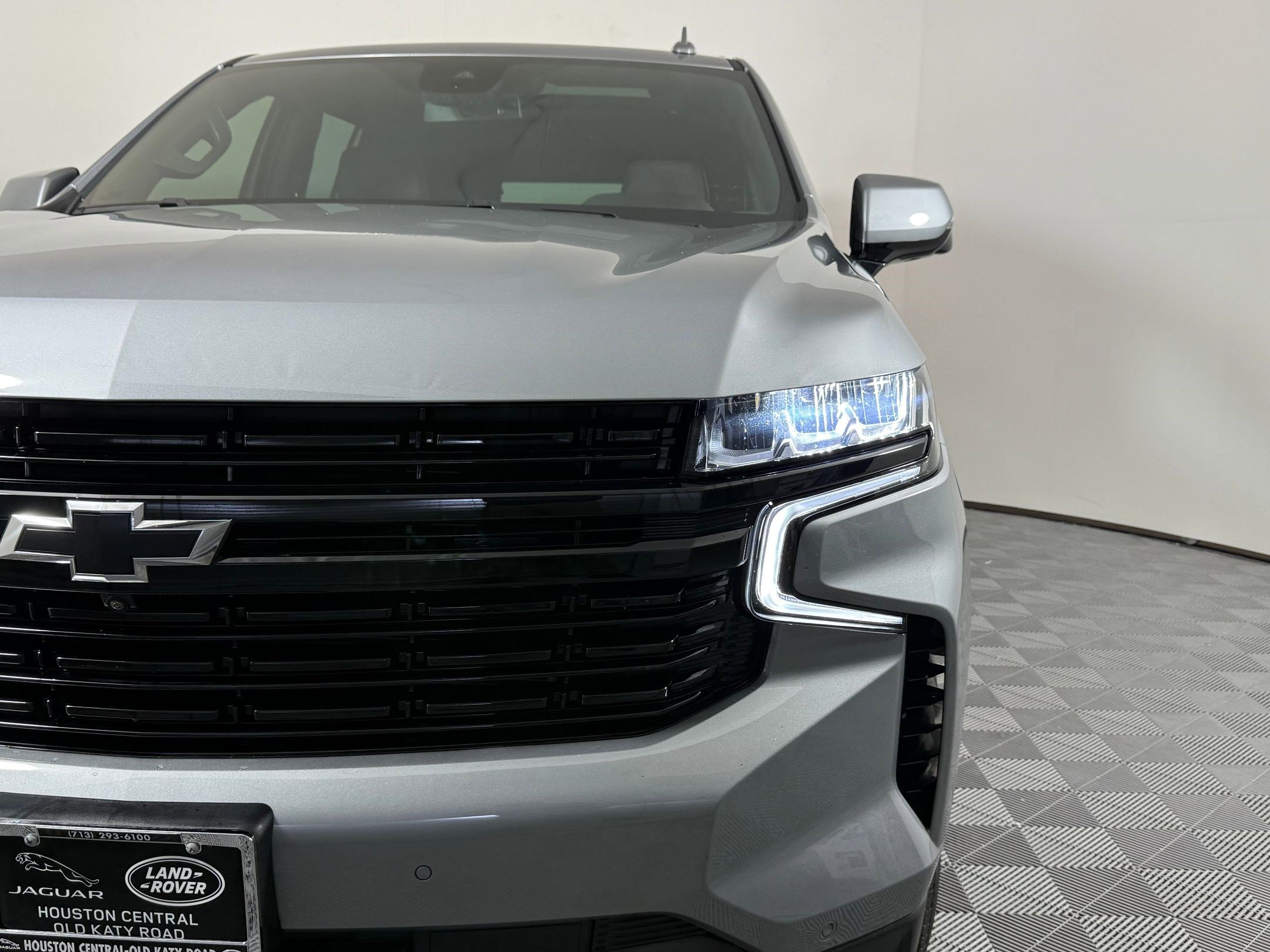Used 2024 Chevrolet Tahoe RST w/ Sport Performance Package AWD/4WD image 21