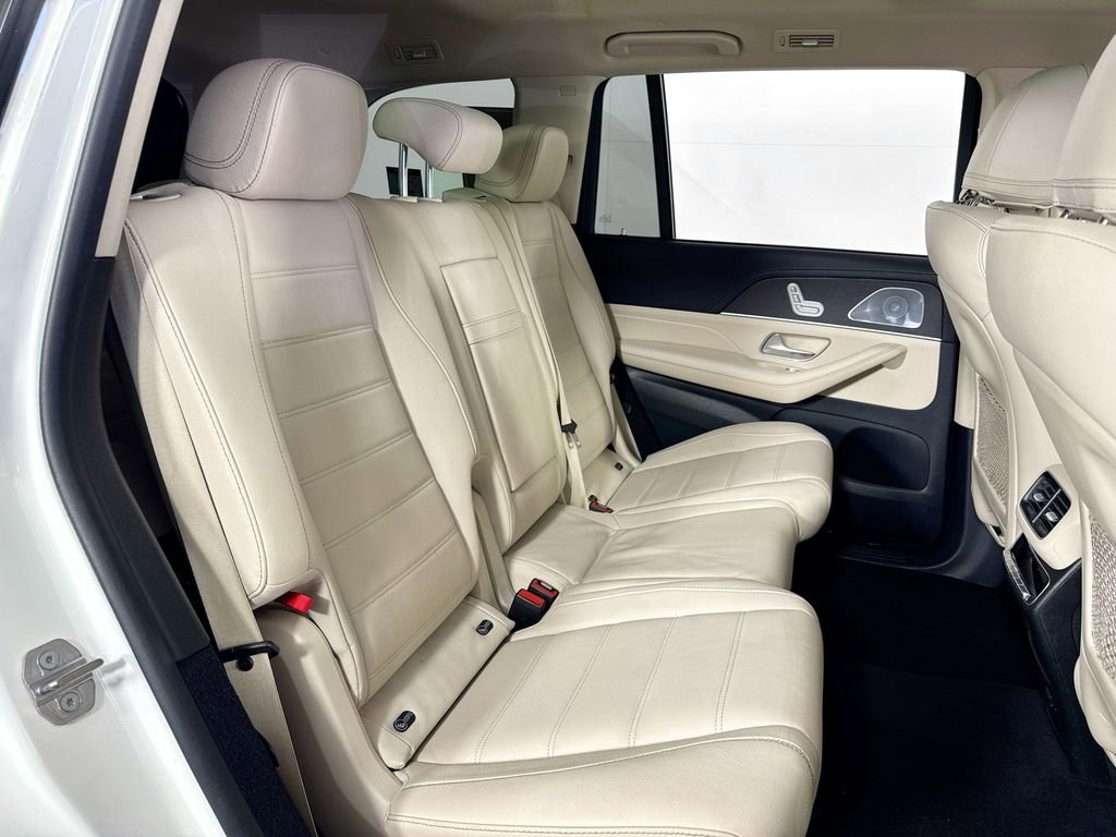 Used 2021 Mercedes-Benz GLS 580 4MATIC image 36