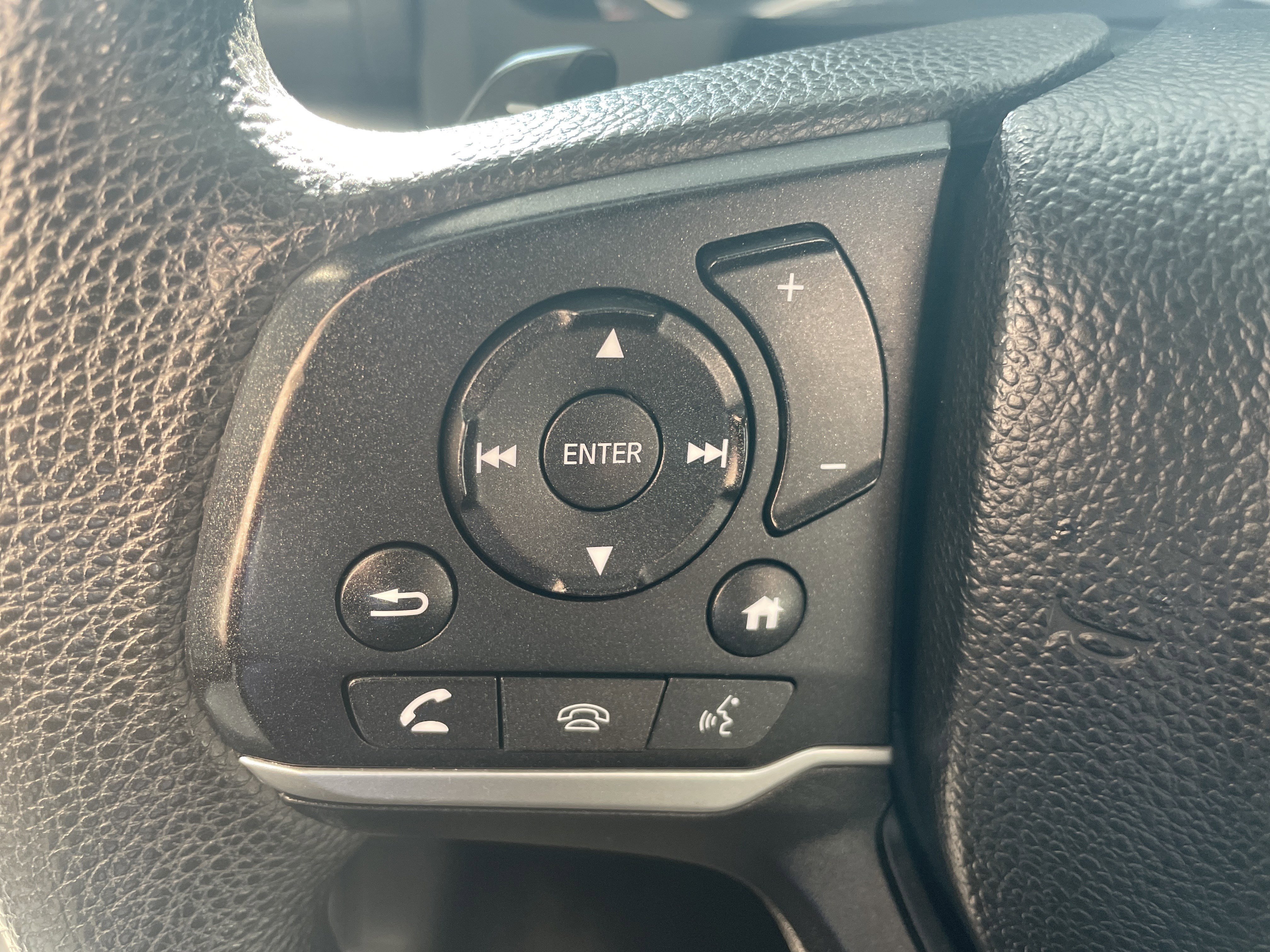 Used 2021 Honda Pilot EX image 43