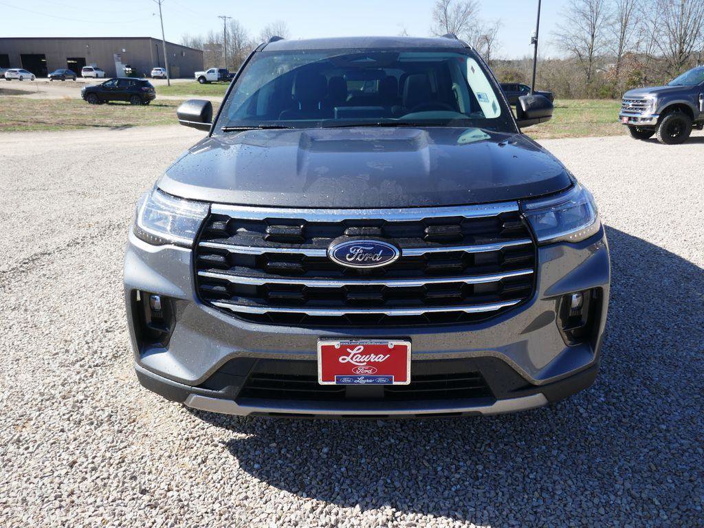 New 2026 Ford Explorer Active image 10