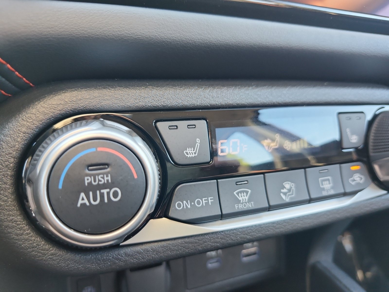 Used 2025 Nissan Versa SR w/ Trunk Package FWD image 18