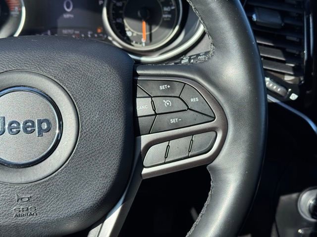 Used 2019 Jeep Cherokee Limited image 23