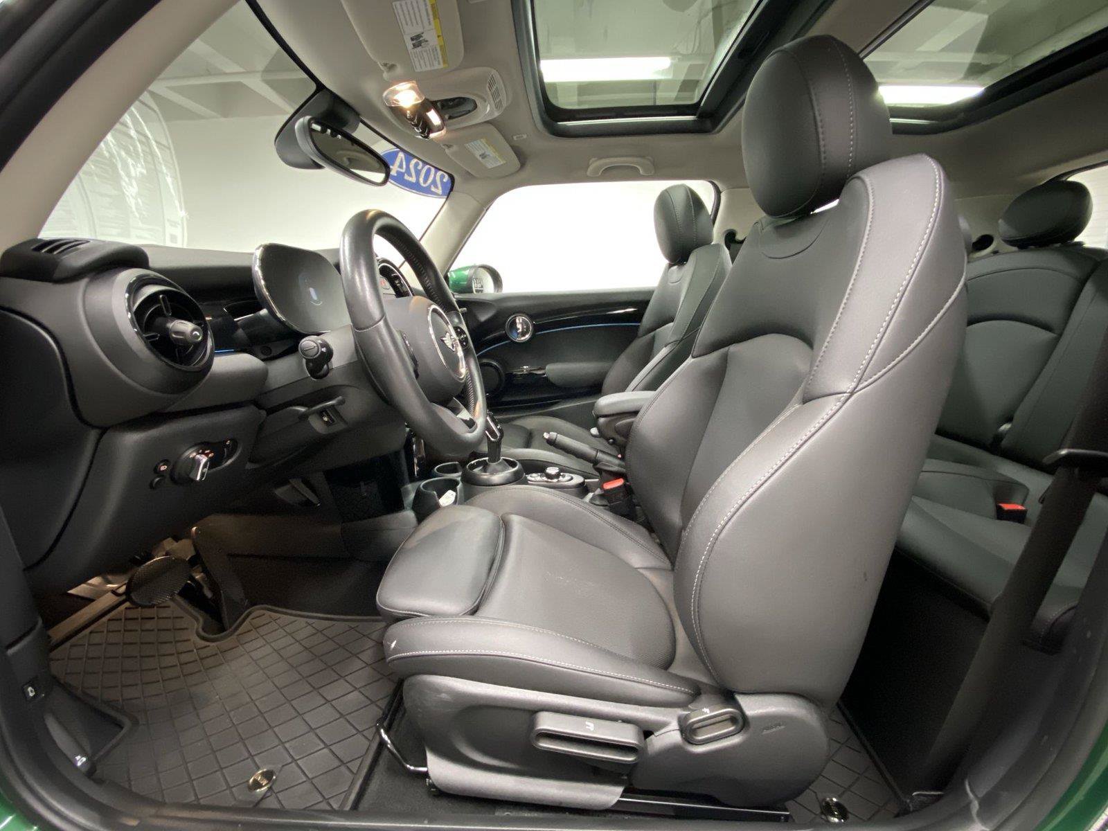 Used 2024 MINI Cooper S FWD image 17