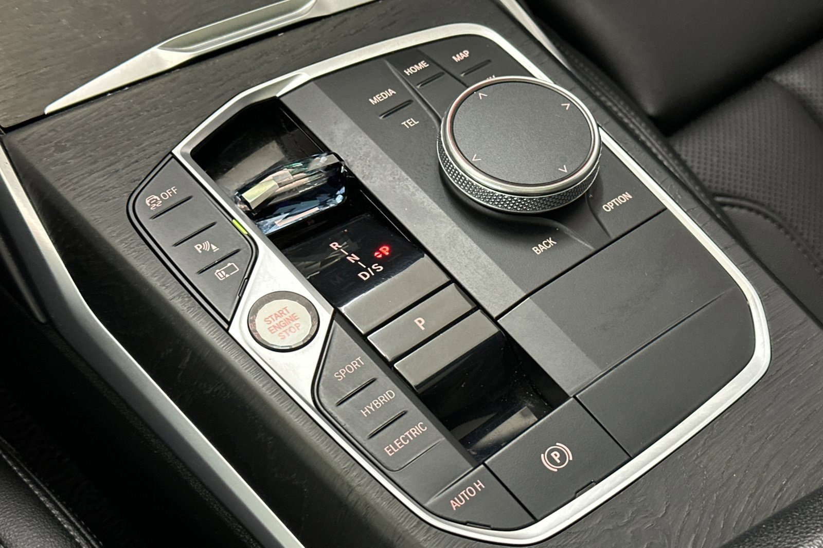 Used 2023 BMW 330e w/ M Sport Package image 17