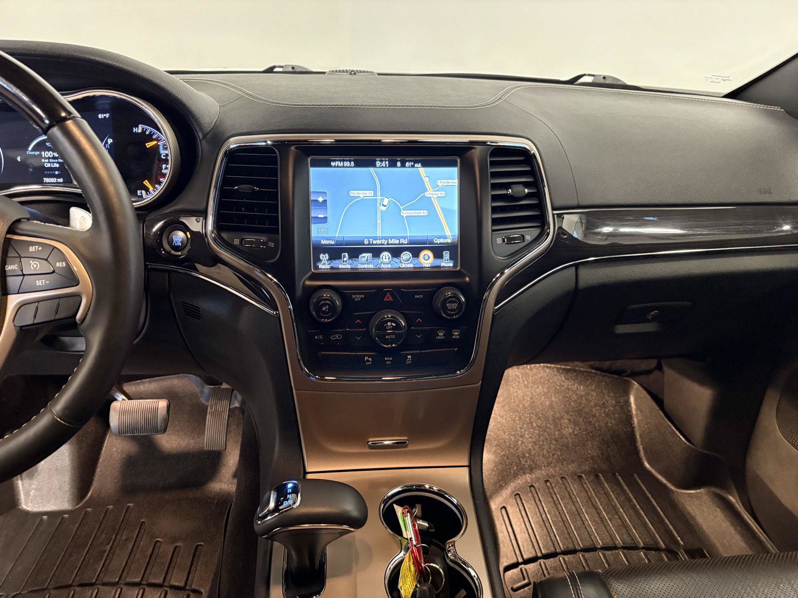 Used 2015 Jeep Grand Cherokee Overland AWD/4WD image 27