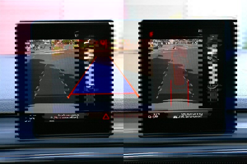 Used 2018 Audi A4 2.0T allroad Premium Plus AWD/4WD image 29