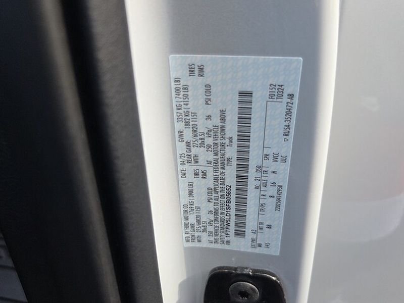 Used 2025 Ford F150 Lariat w/ Equipment Group 502A High AWD/4WD image 7