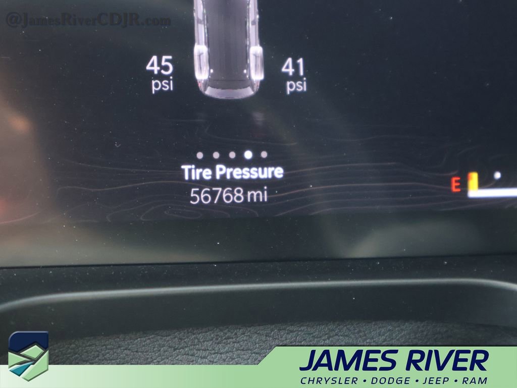 Used 2024 Jeep Grand Cherokee Altitude image 30