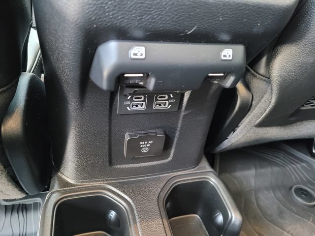 Used 2026 Jeep Gladiator Rubicon w/ Safety Group AWD/4WD image 11