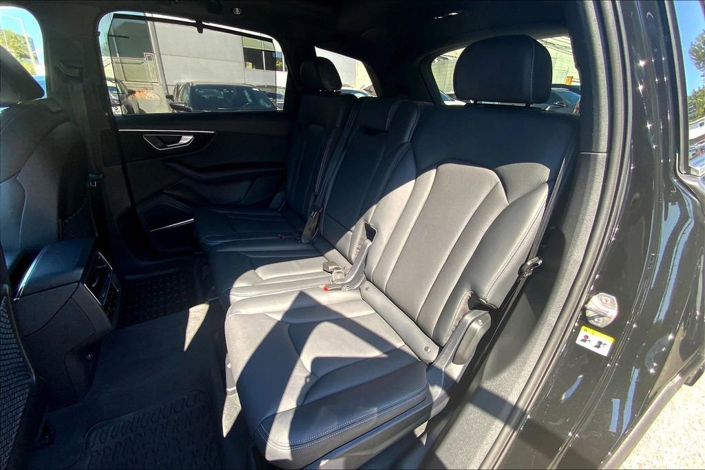 Certified 2025 Audi Q7 3.0T Prestige w/ Prestige Package image 21