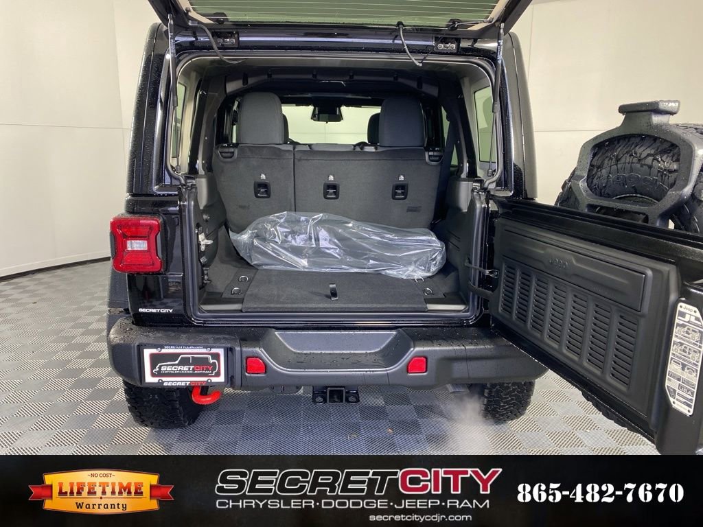 New 2026 Jeep Wrangler Unlimited Rubicon w/ Steel Bumper Group image 31