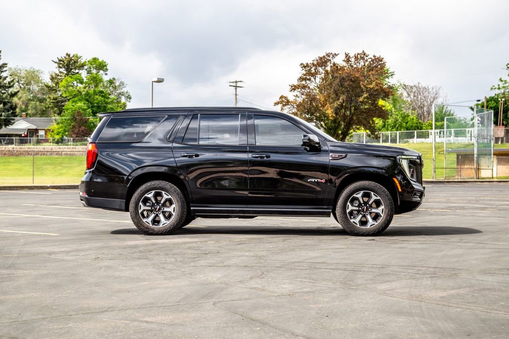 Used 2025 GMC Yukon AT4 Ultimate AWD/4WD image 6