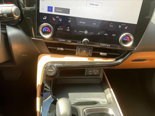 Used 2025 Lexus NX 250 FWD w/ Cold Area Package image 20