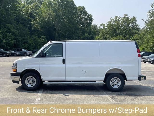 Used 2025 Chevrolet Express 2500 w/ Driver Convenience Package RWD image 7